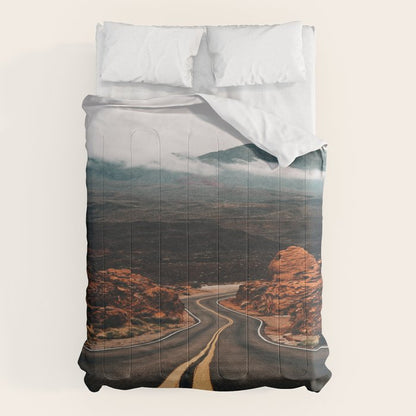 Road to Valley of Fire Comforter Gallery Image 1